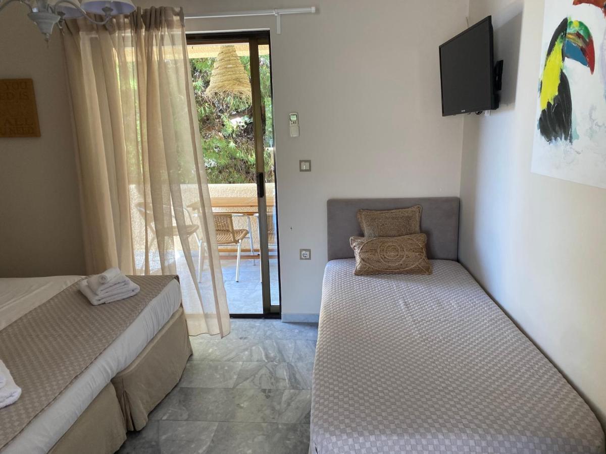 Aelia Houses Agia Marina  Zewnętrze zdjęcie